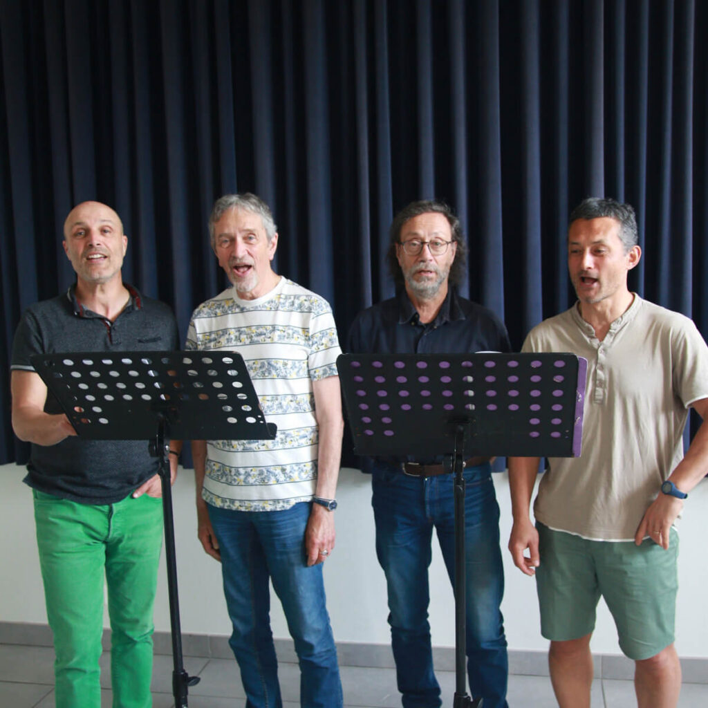 Choristes Col Canto - Les ténors